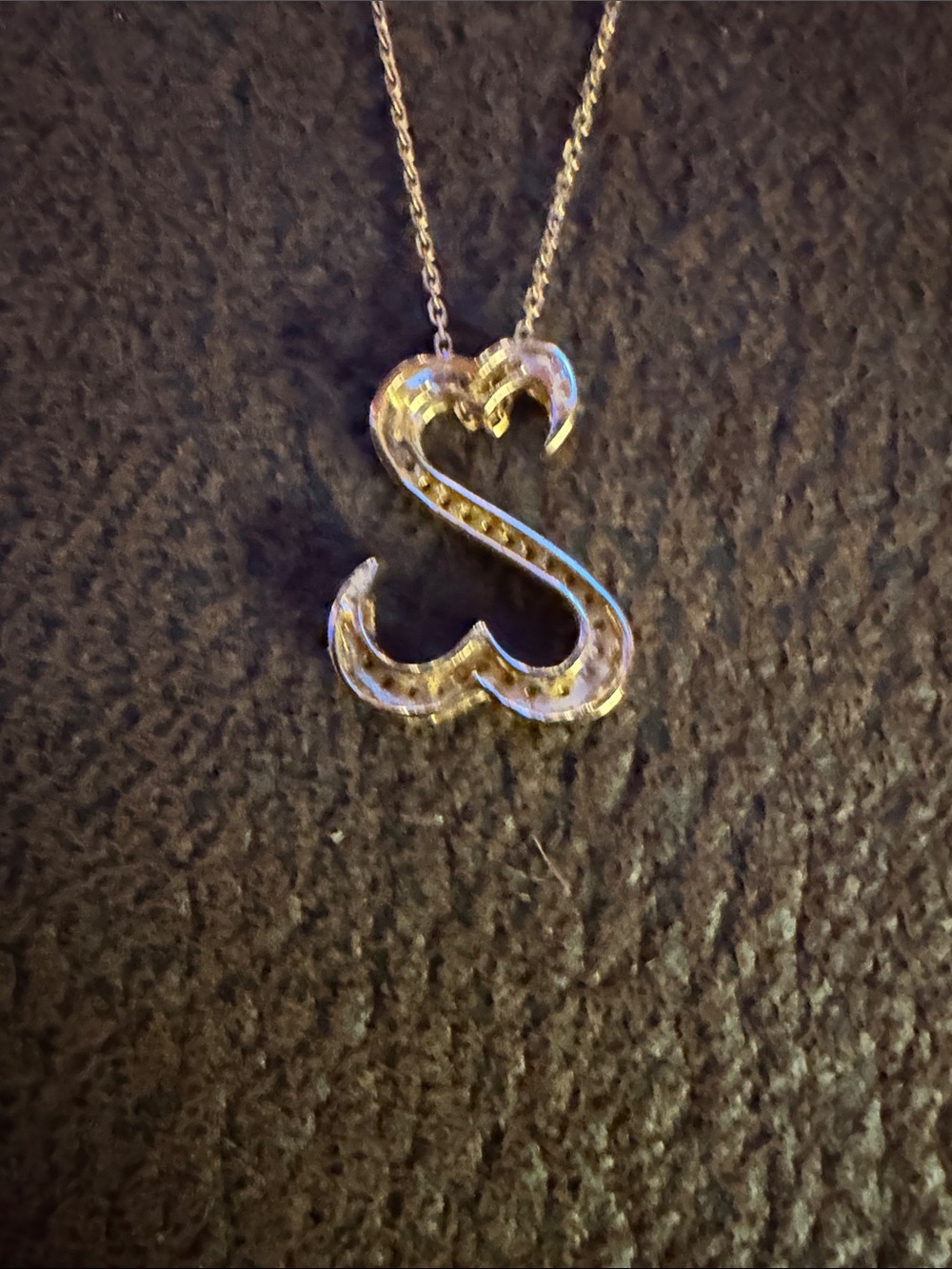 14k Yellow Gold Open Heart Necklace - Picture 2 of 4